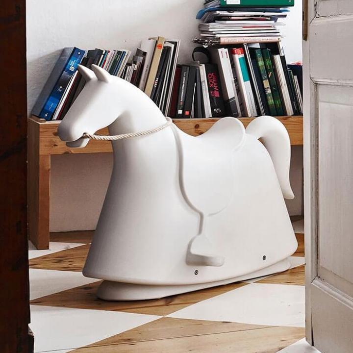 MVMTH Classical Leather Watch In Black